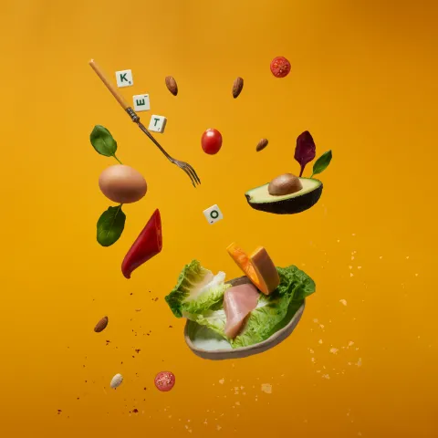 Veggies suspended in air.