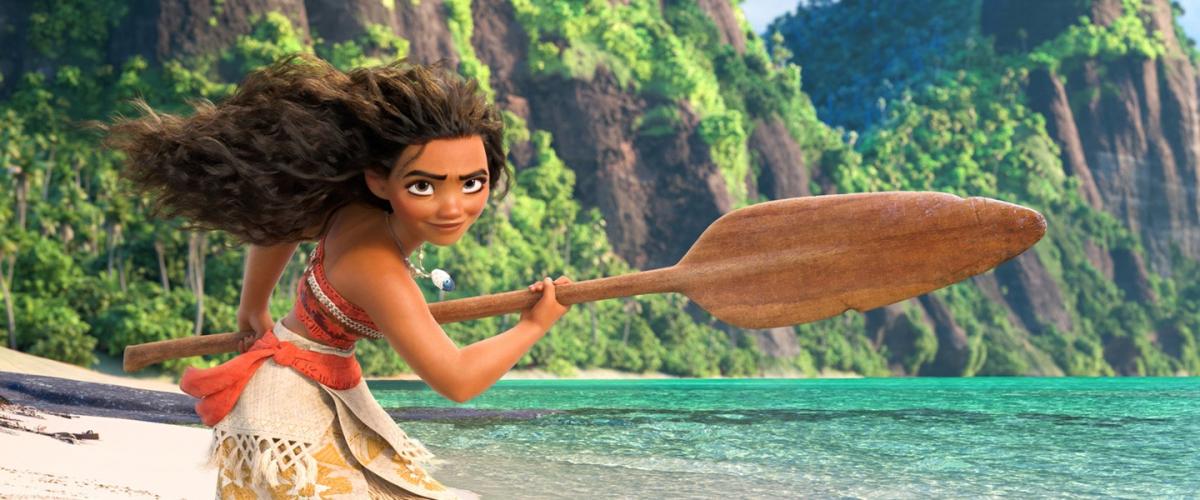 Picture of Moana wielding her oar