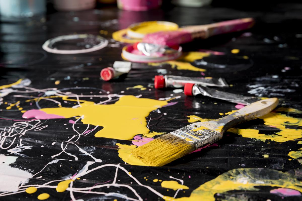 messy art and supplies